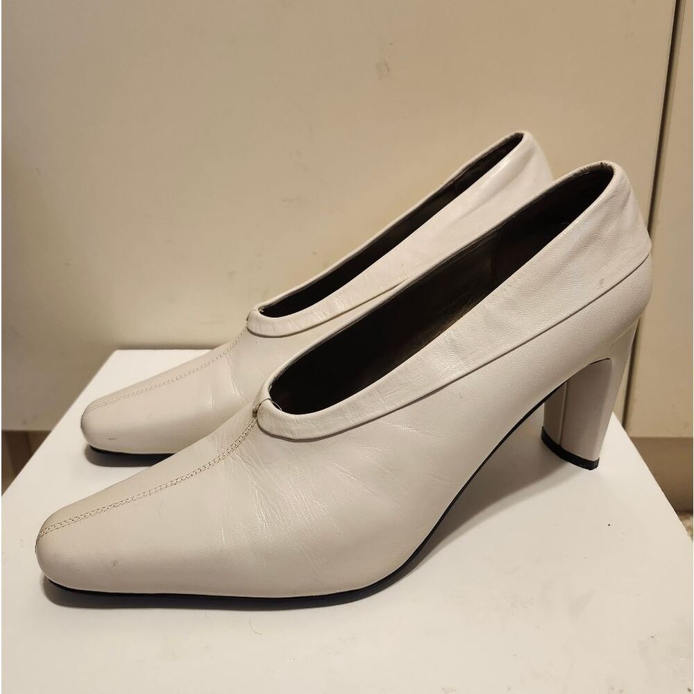 Vintage Mint Circa Early 90s BELLINI Ivory Leather Sculpted Heel Pumps sz.9/39 - Picture 2 of 10